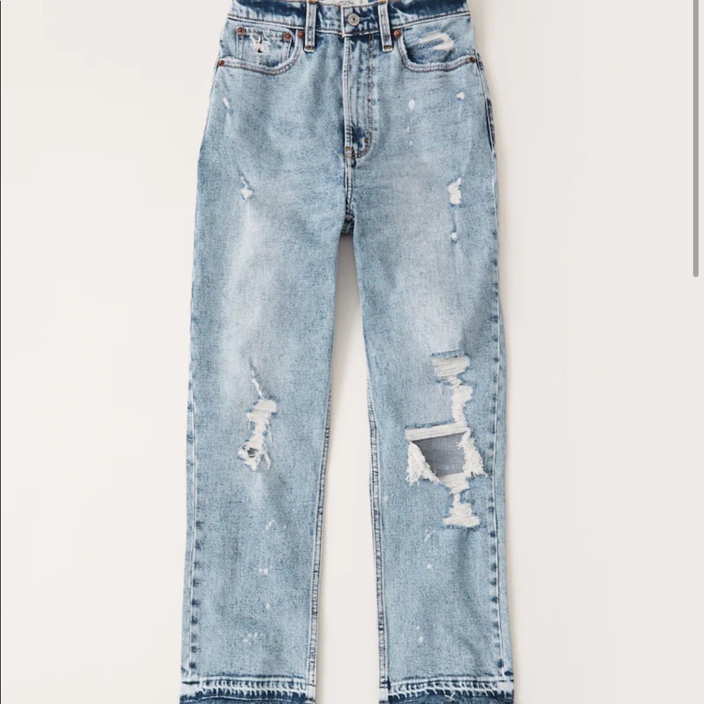 A&F Ultra High Rise Ankle Straight Jean 25 EUC